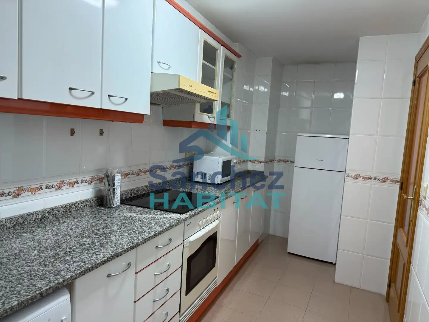 Cocina de Apartamento de alquiler en Chelva con Aire acondicionado y Amueblado