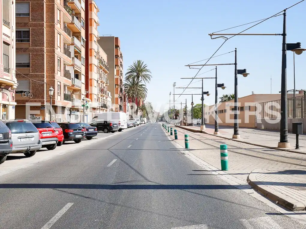 Vista exterior de Casa o chalet en venta en Valencia con Aire acondicionado, Calefacción y Trastero