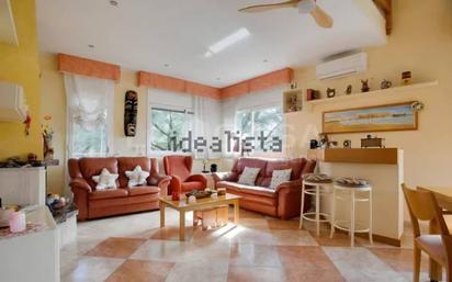Living room of House or chalet for sale in Lliçà d'Amunt  with Air Conditioner, Heating and Private garden