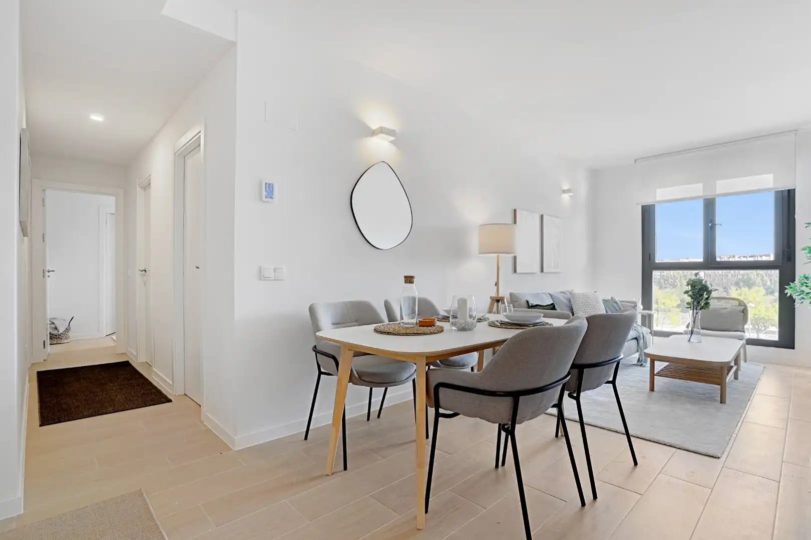 Comedor de Piso en venta en Madrid con Piscina comunitaria