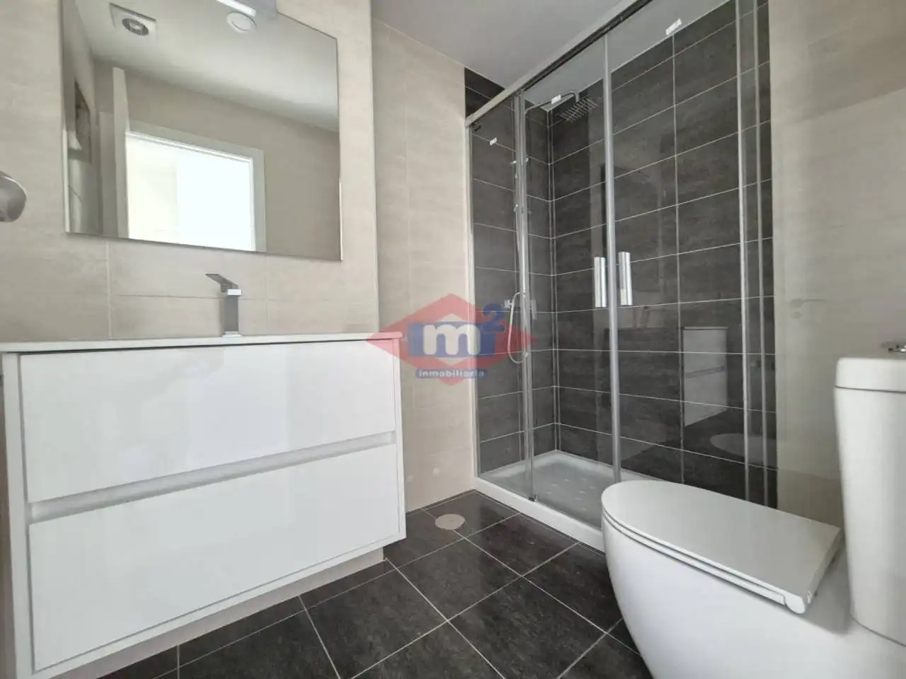 Baño de Piso en venta en Salvaterra de Miño con Calefacción, Terraza y Trastero