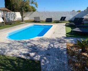 Piscina de Casa o xalet en venda en Chiclana de la Frontera amb Jardí privat i Piscina