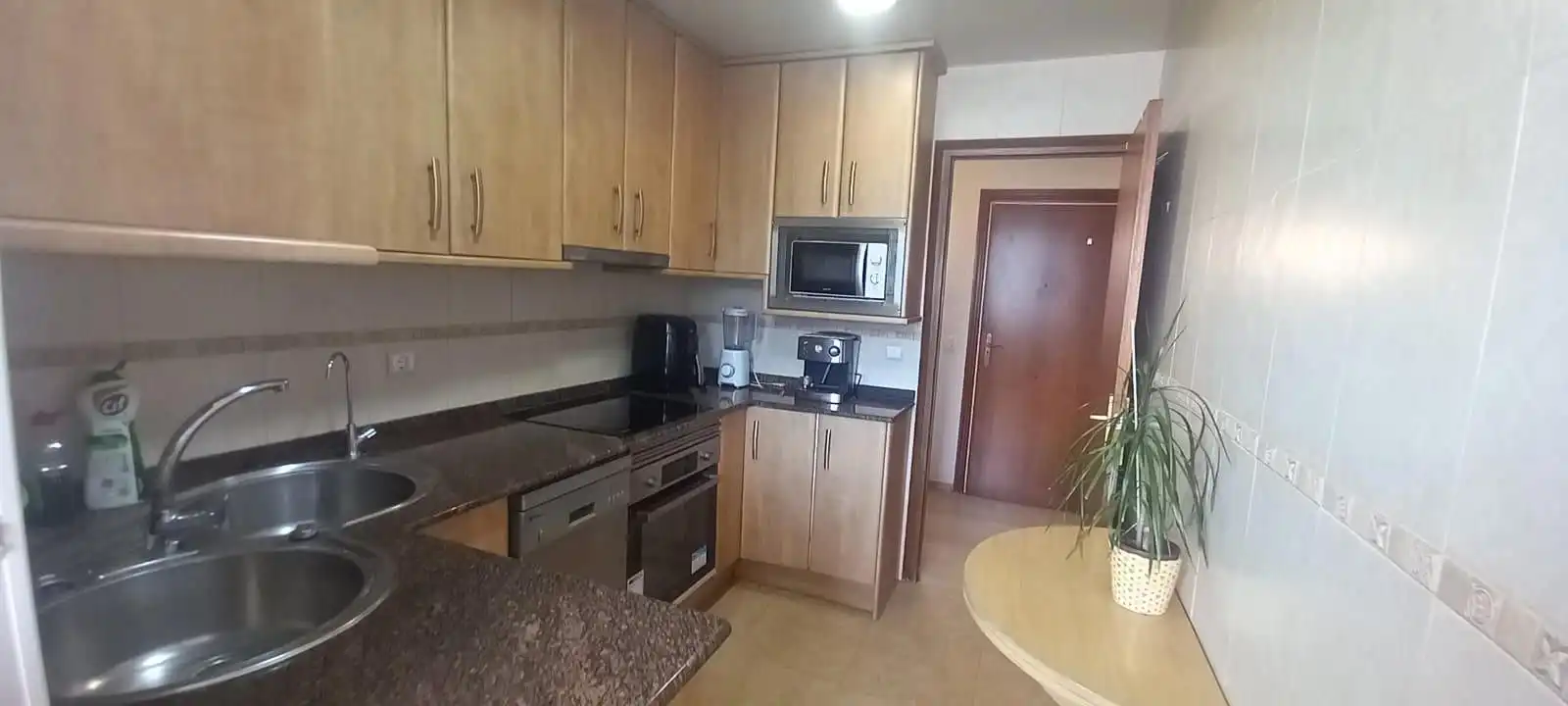 Cocina de Piso de alquiler en Rubí con Aire acondicionado, Terraza y Amueblado