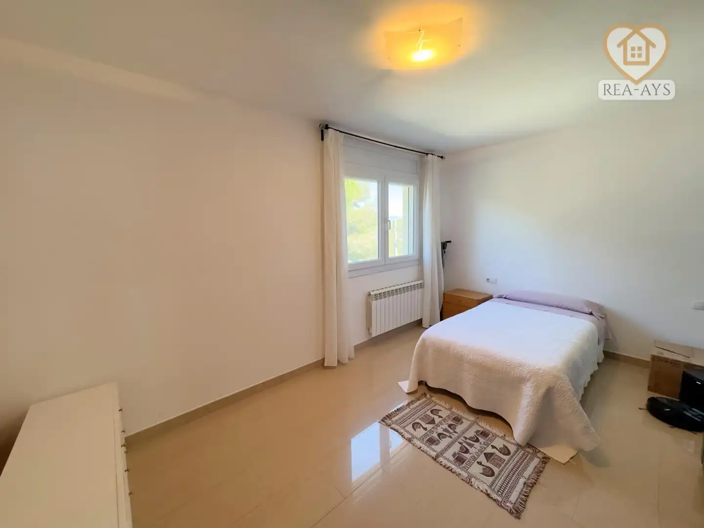 Dormitori de Casa o xalet en venda en Mediona amb Calefacció, Jardí privat i Terrassa