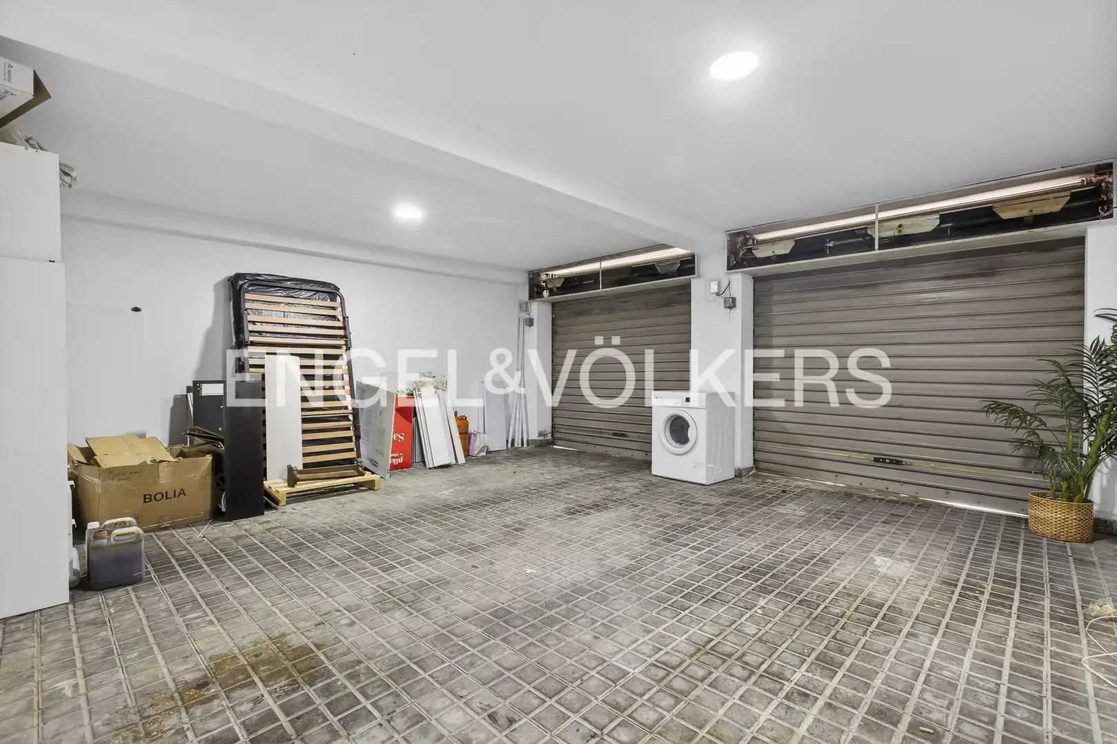 Houses for sale in Tomares  with Air Conditioner, Heating and Private garden