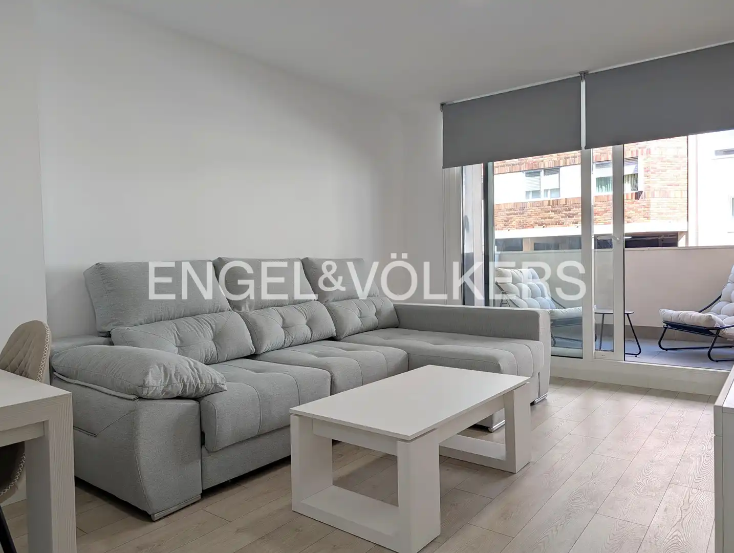 Living room of Flat for rent in Vigo   with Heating and Balcony