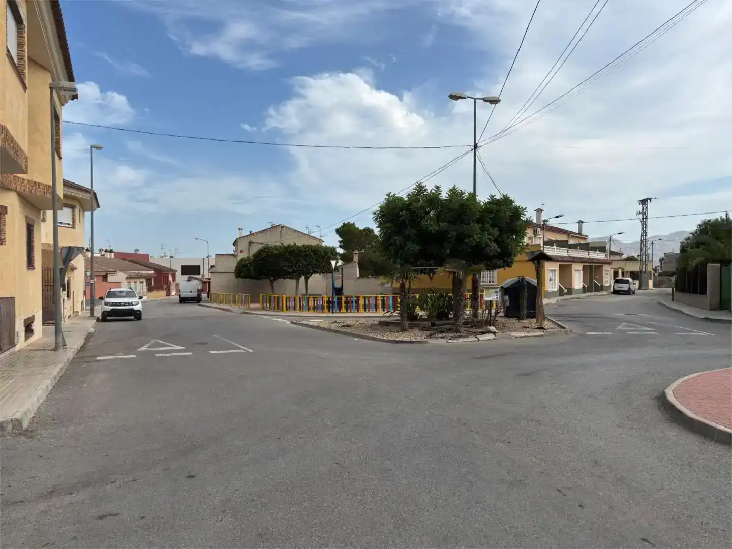 Vista exterior de Casa o xalet en venda en Orihuela amb Aire condicionat, Traster i Moblat