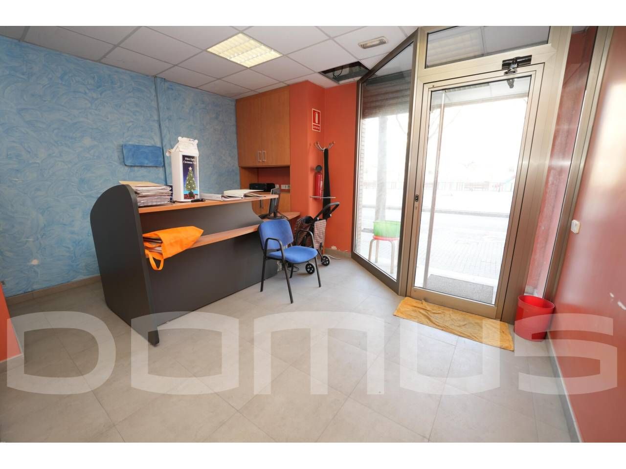 Premises for sale in Sant Vicenç Dels Horts  with Air Conditioner