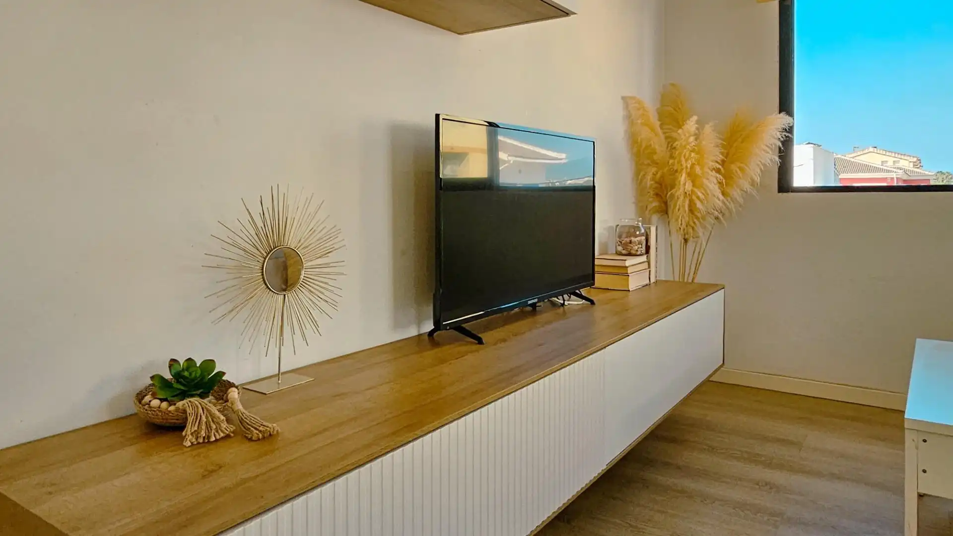 Living room of Flat for sale in Daimús  with Air Conditioner, Terrace and Furnished