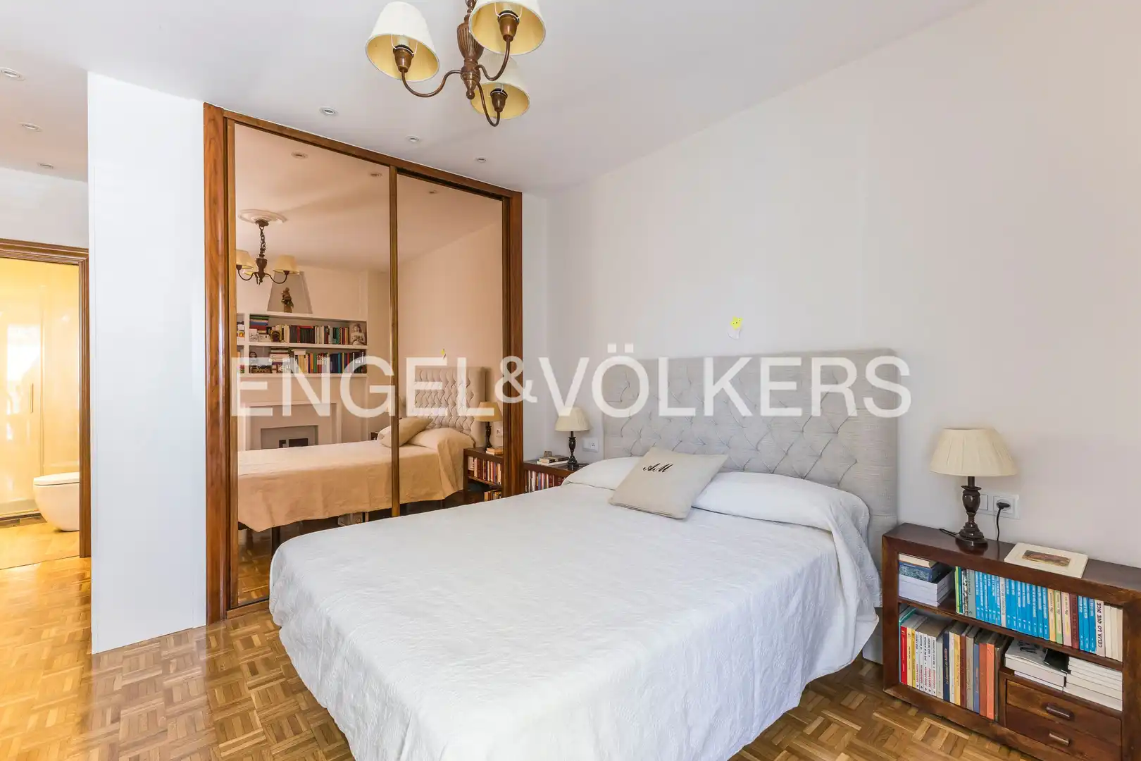 Habitación de Piso en venta en Madrid con Calefacción, Jardín privado y Parquet