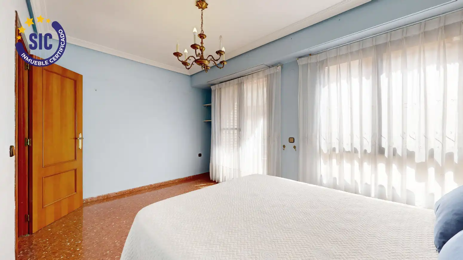 Bedroom of Flat for sale in Torrent  with Balcony