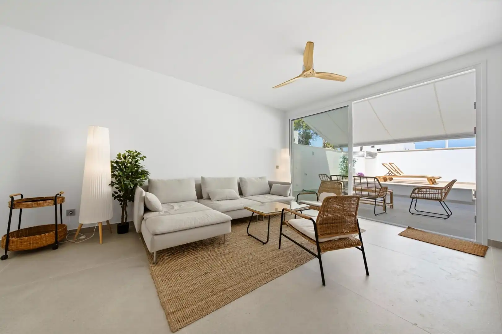 Sala d'estar de Planta baixa en venda en Ses Salines amb Aire condicionat, Calefacció i Terrassa