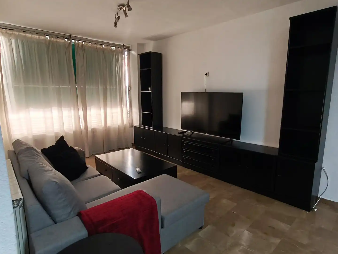 Flat with lift to rent in Calle Calle Natalio Rivas, imagen 4