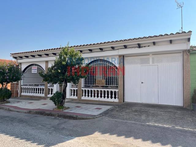 Casa-chalet en Venta en N/A en Tiétar