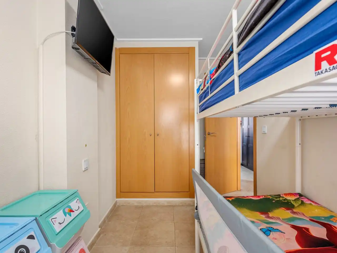 Dormitori de Apartament en venda en Alicante / Alacant amb Aire condicionat, Calefacció i Terrassa