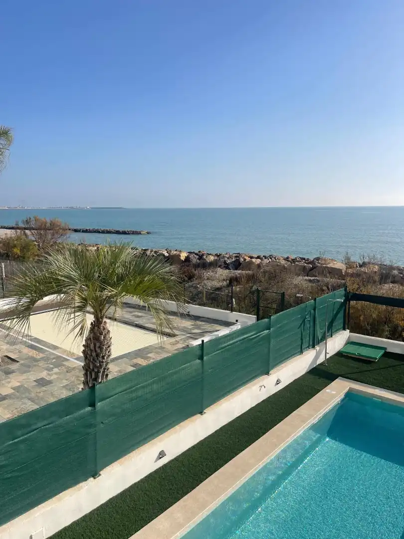 Terraza de Casa o chalet de alquiler con opción a compra en Burriana / Borriana con Aire acondicionado, Jardín privado y Piscina