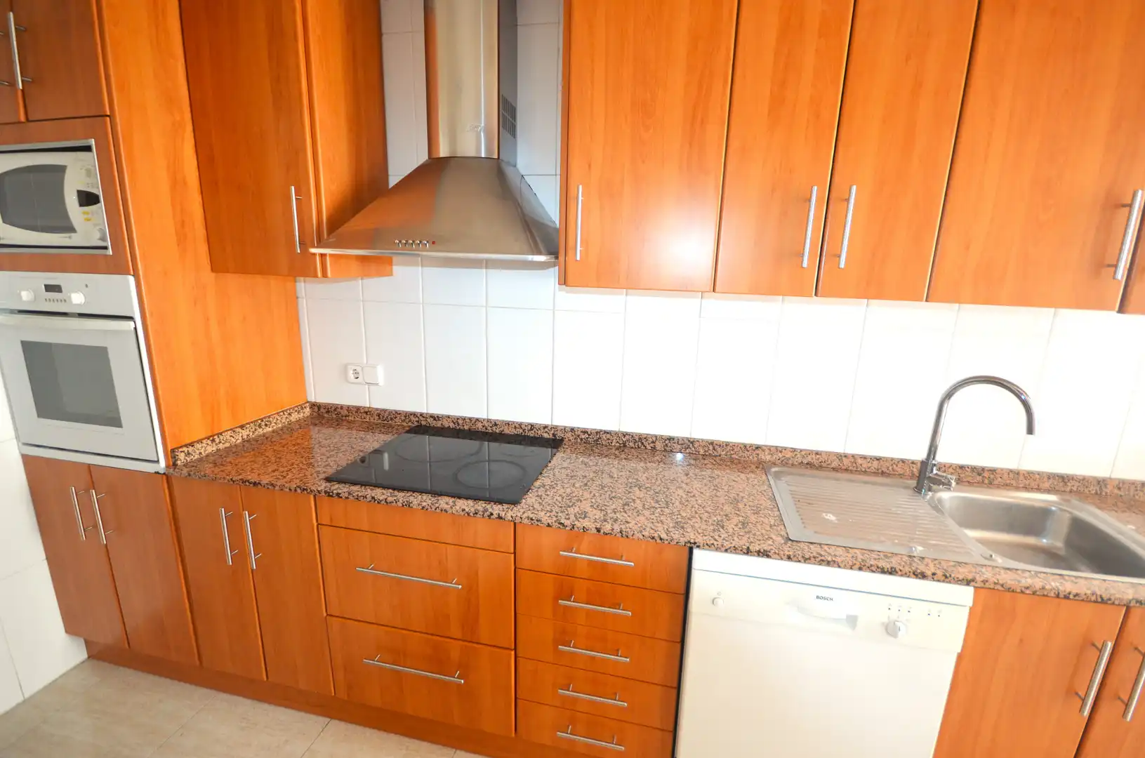 Cocina de Piso de alquiler en Murcia con Aire acondicionado, Terraza y Trastero