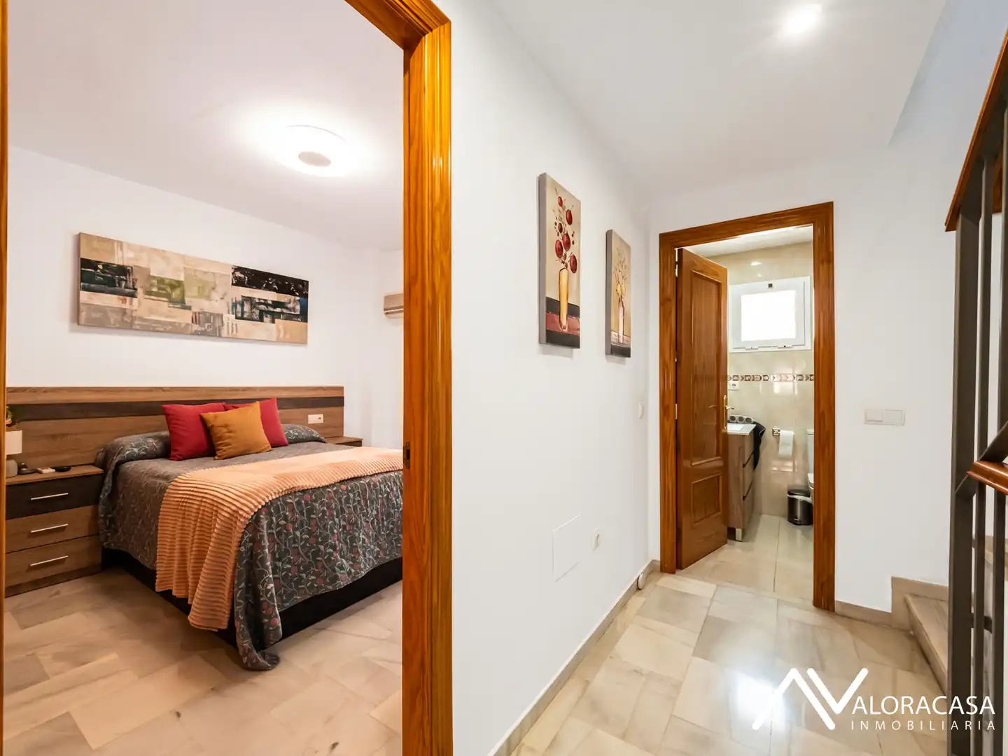 Schlafzimmer von Einfamilien-Reihenhaus zum Verkauf in Cártama mit Möbliert
