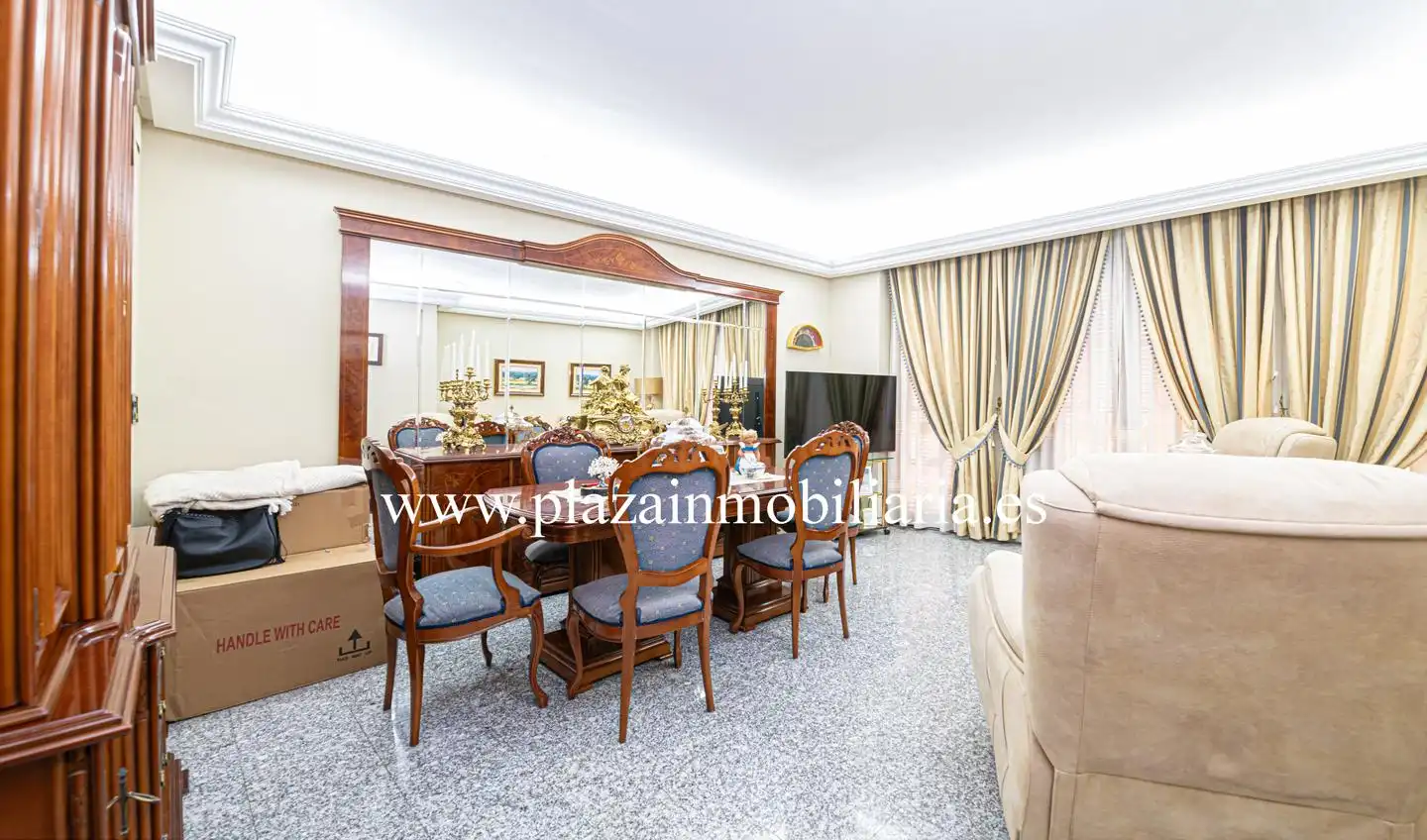 CASA DE LUJO DE 6 HAB. ZONA DE C. SAN FRANCISCO por 320.000 EUROS., imatge 2