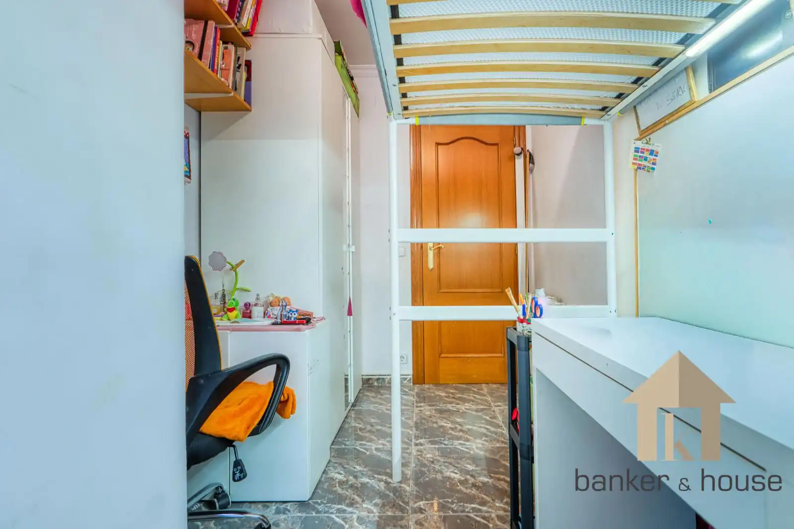 Habitación de Piso en venta en Cerdanyola del Vallès con Aire acondicionado, Calefacción y Terraza