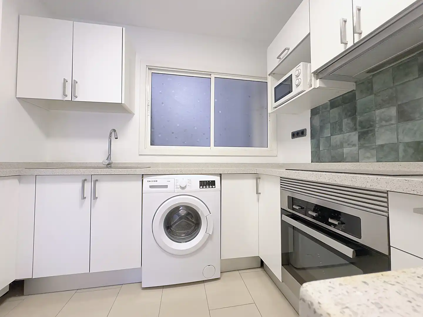 Cocina de Piso de alquiler en Las Palmas de Gran Canaria con Aire acondicionado, Calefacción y Parquet