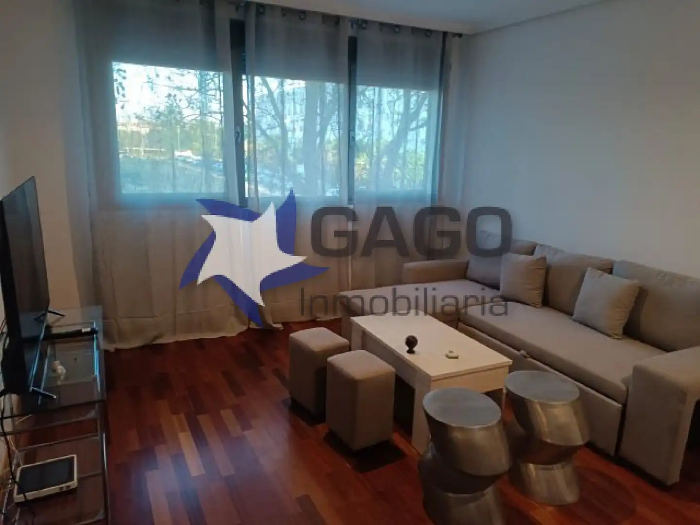 Living room of Flat for sale in Córdoba  with Air Conditioner, Heating and Storage room