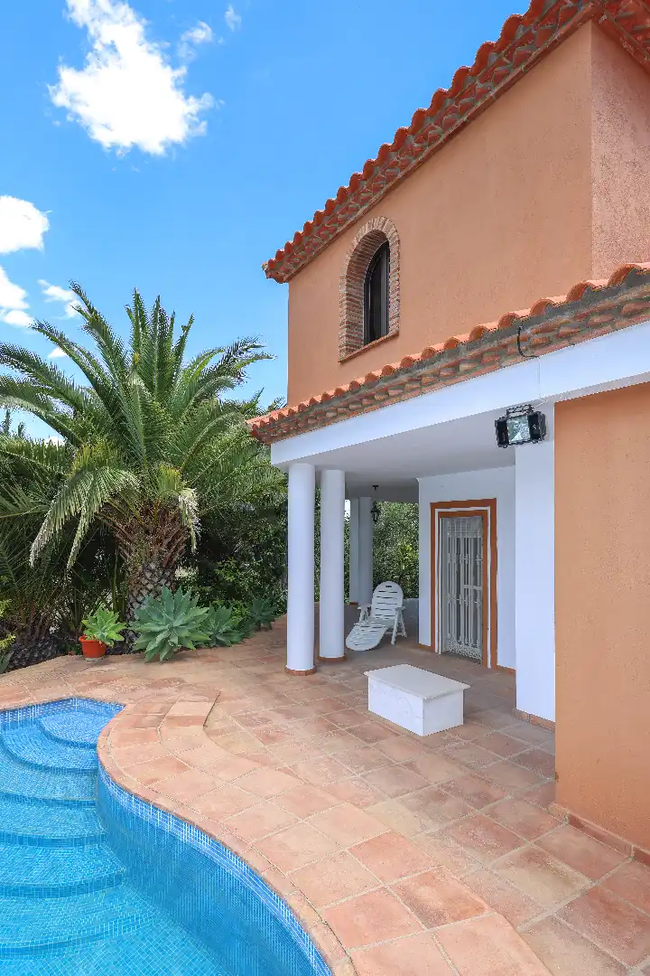 Exterior view of Houses for sale in Monda  with Air Conditioner, Private garden and Storage room