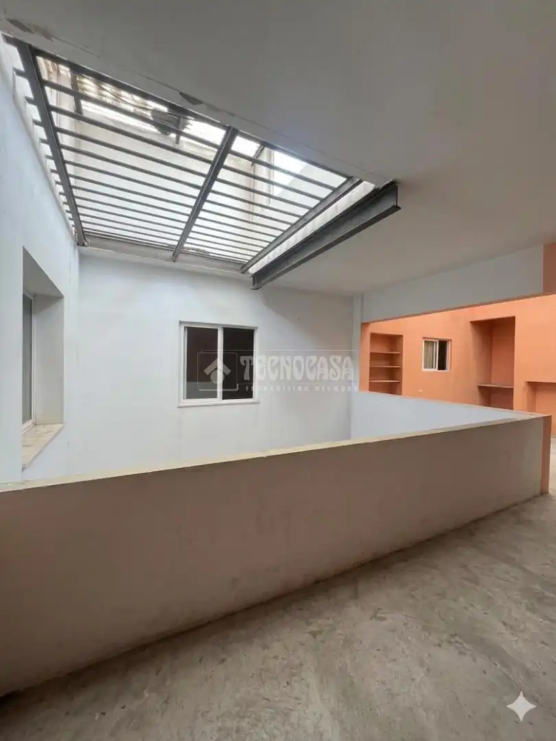 Flat for sale in Sevilla  with Terrace and Balcony