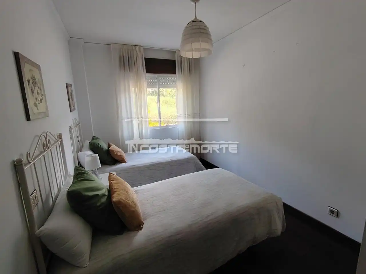 Habitación de Piso en venta en Cee con Calefacción, Trastero y Amueblado