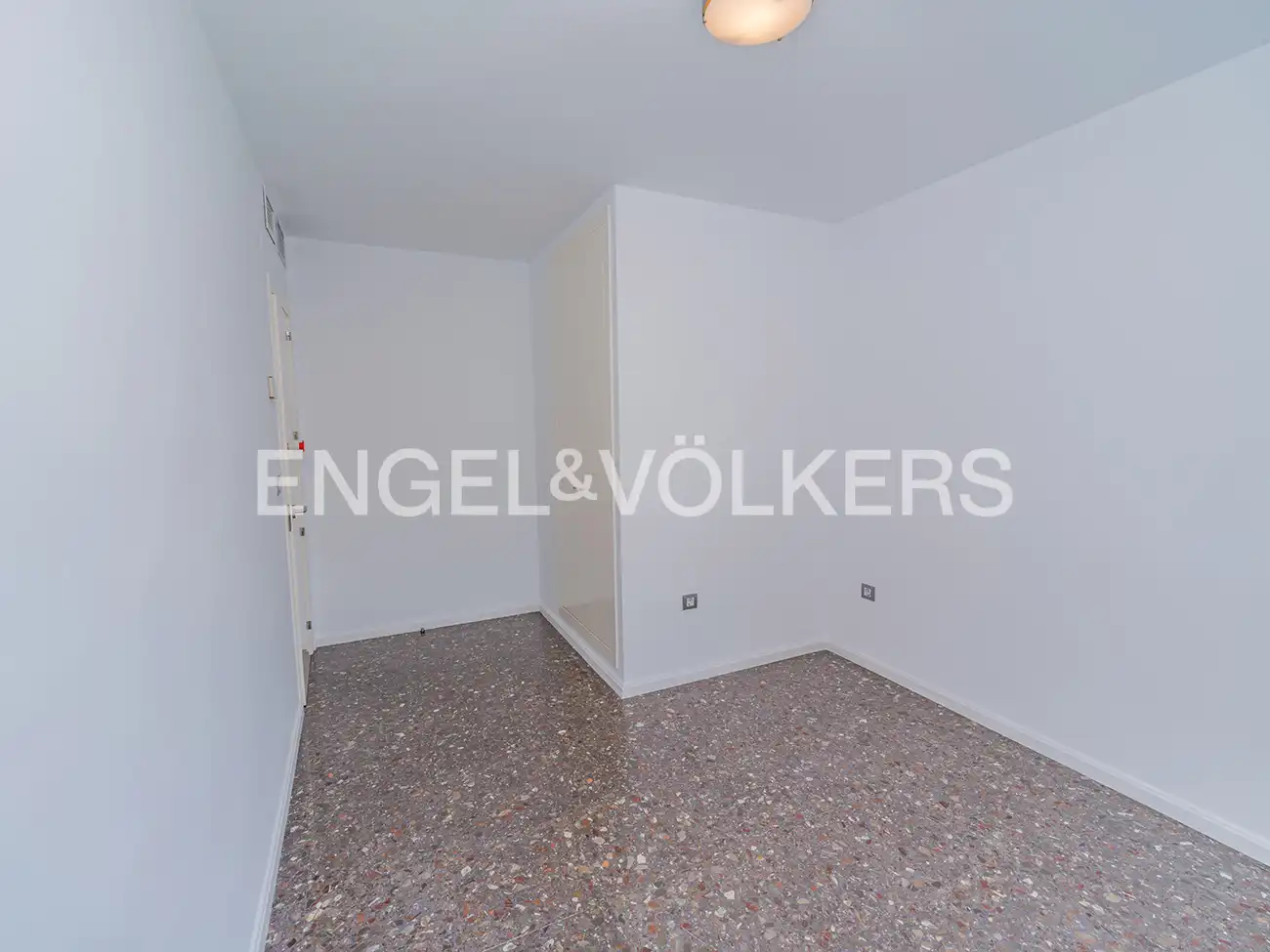 Wohnung zur Miete in Alicante / Alacant mit Klimaanlage, Heizung und Terrasse
