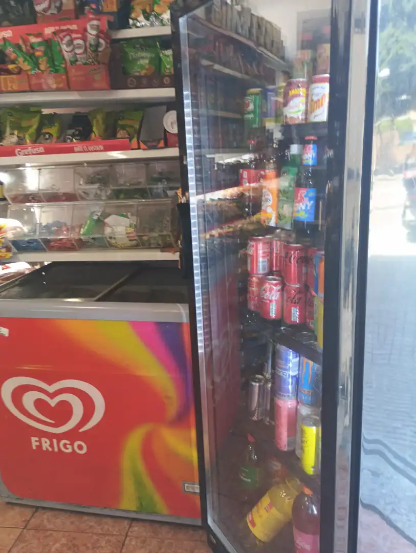 Local en traspaso en Badalona con Amueblado