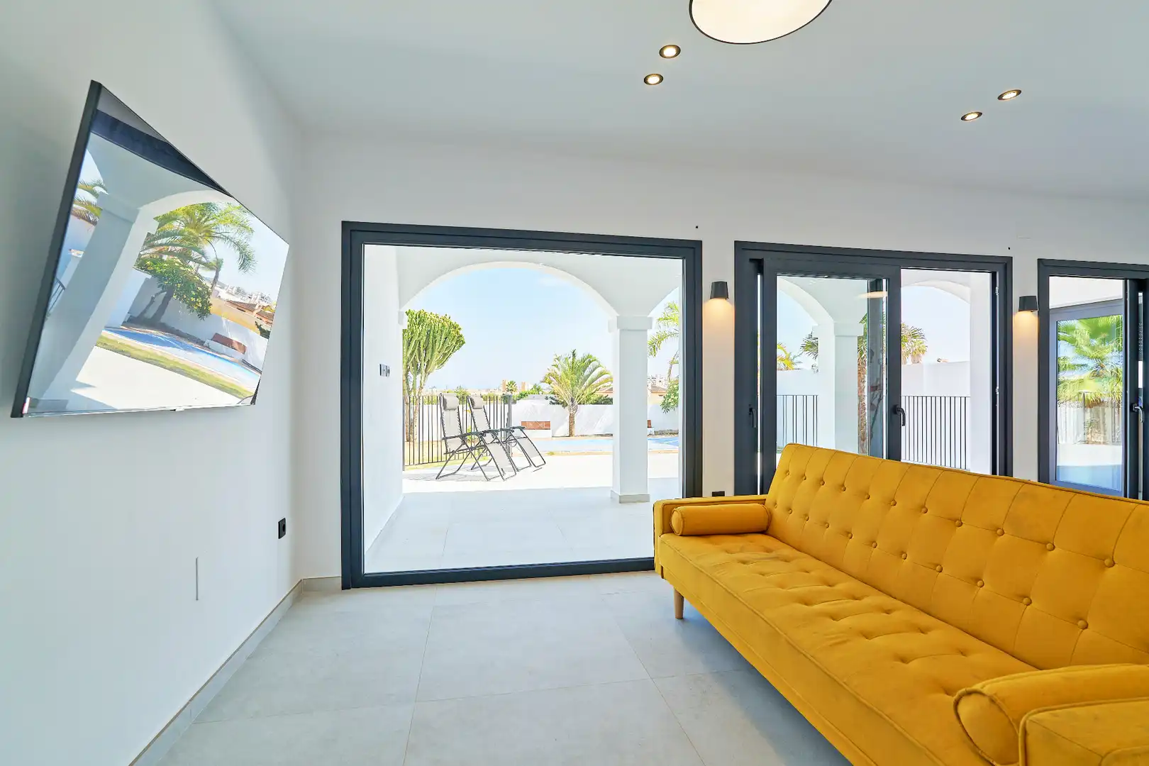 Haus oder Chalet zum Verkauf in Mijas mit Heizung, Privatgarten und Terrasse