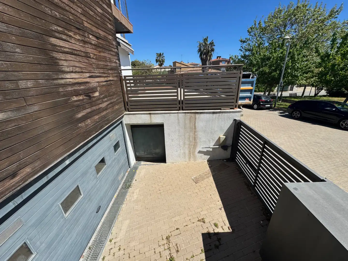 Vista exterior de Casa o chalet en venta en Pineda de Mar con Calefacción, Jardín privado y Parquet