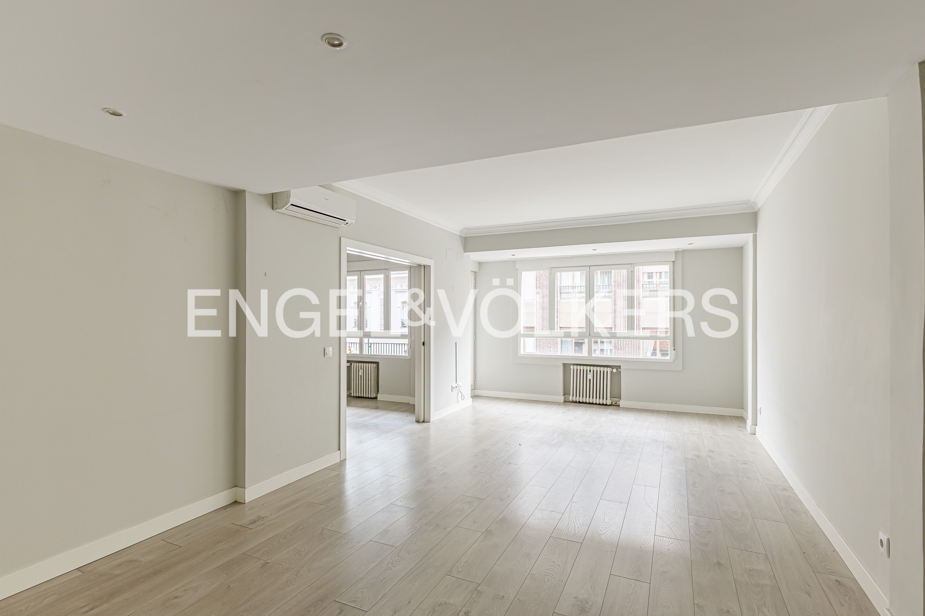 Sala d'estar de Pis de lloguer en  Madrid Capital amb Aire condicionat, Calefacció i Terrassa