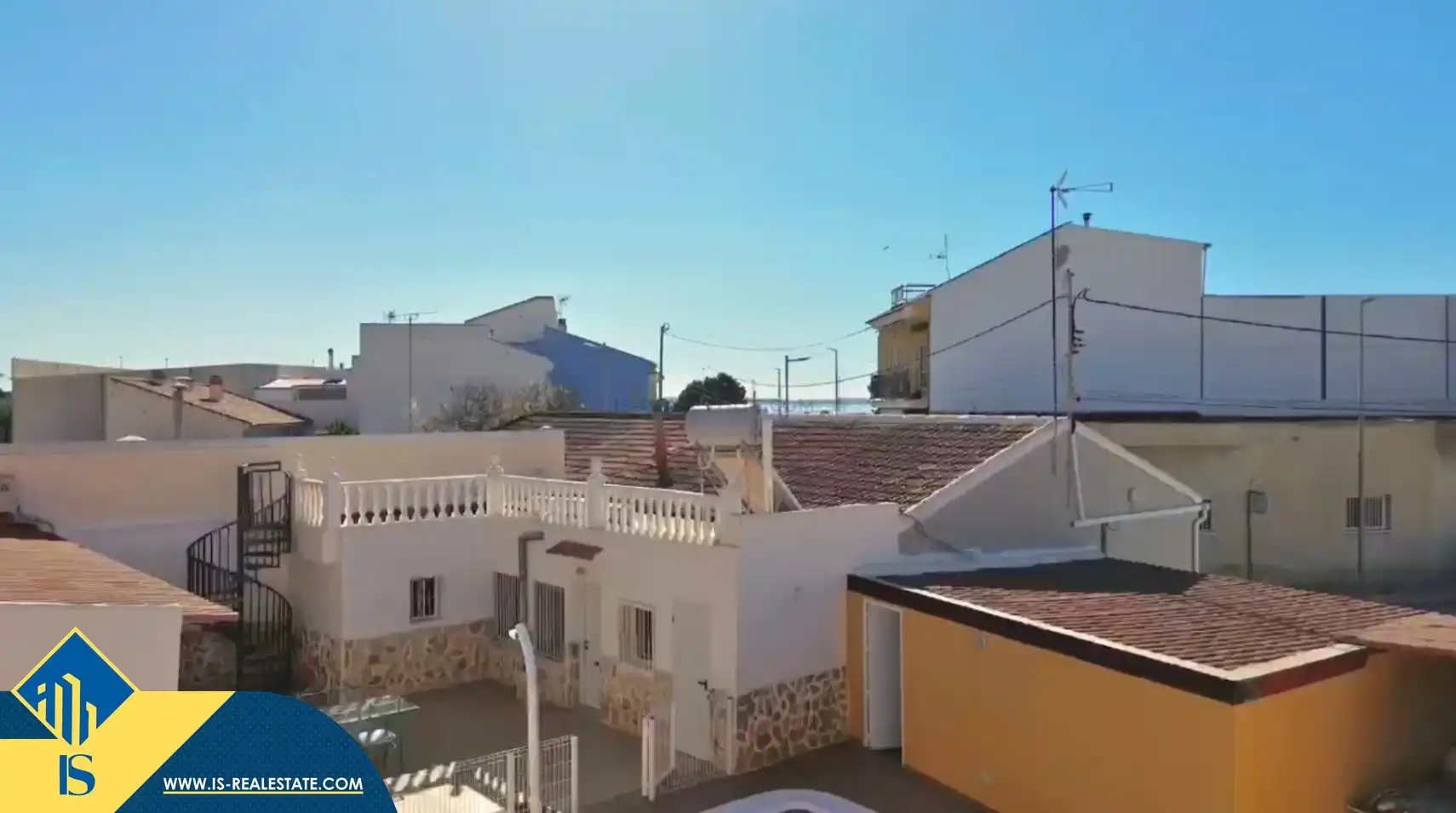 Chalet con piscina en venta en Los Montesinos, imagen 5