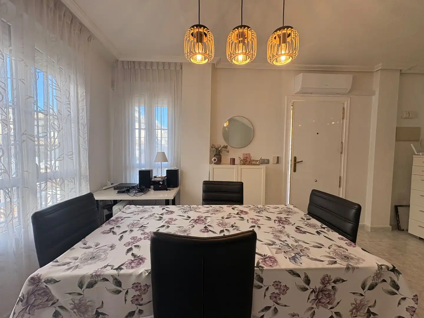 Casa o xalet de lloguer a Lomas de Cabo Roig - Los Dolses