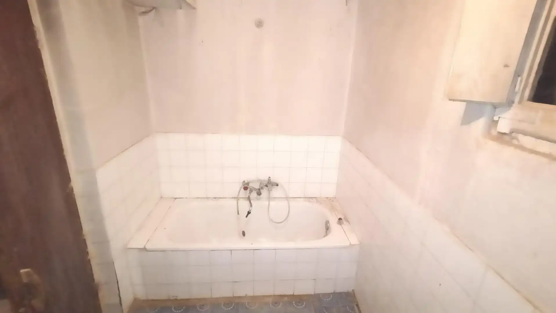 Baño de Casa adosada en venta en Cayuela