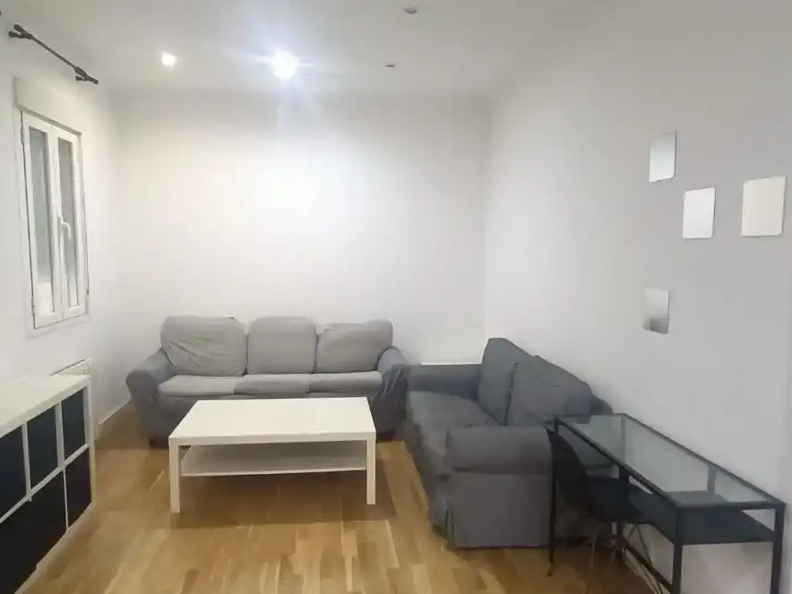 Living room of Flat for rent in  Madrid Capital  with Air Conditioner