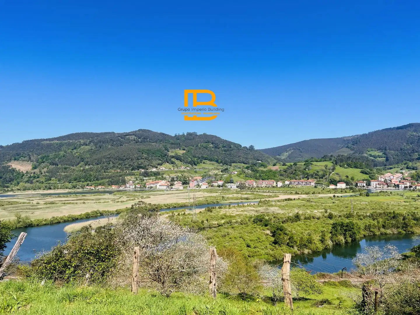 Vista exterior de Casa o chalet en venta en Voto con Terraza, Trastero y Balcón