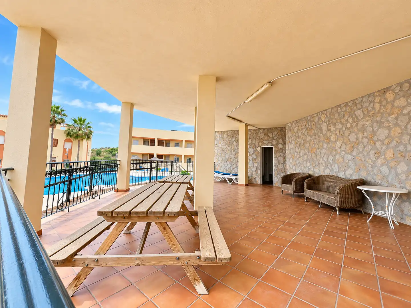 Appartement compact avec piscine à vendre à Paraiso de Riviera, imagen 15