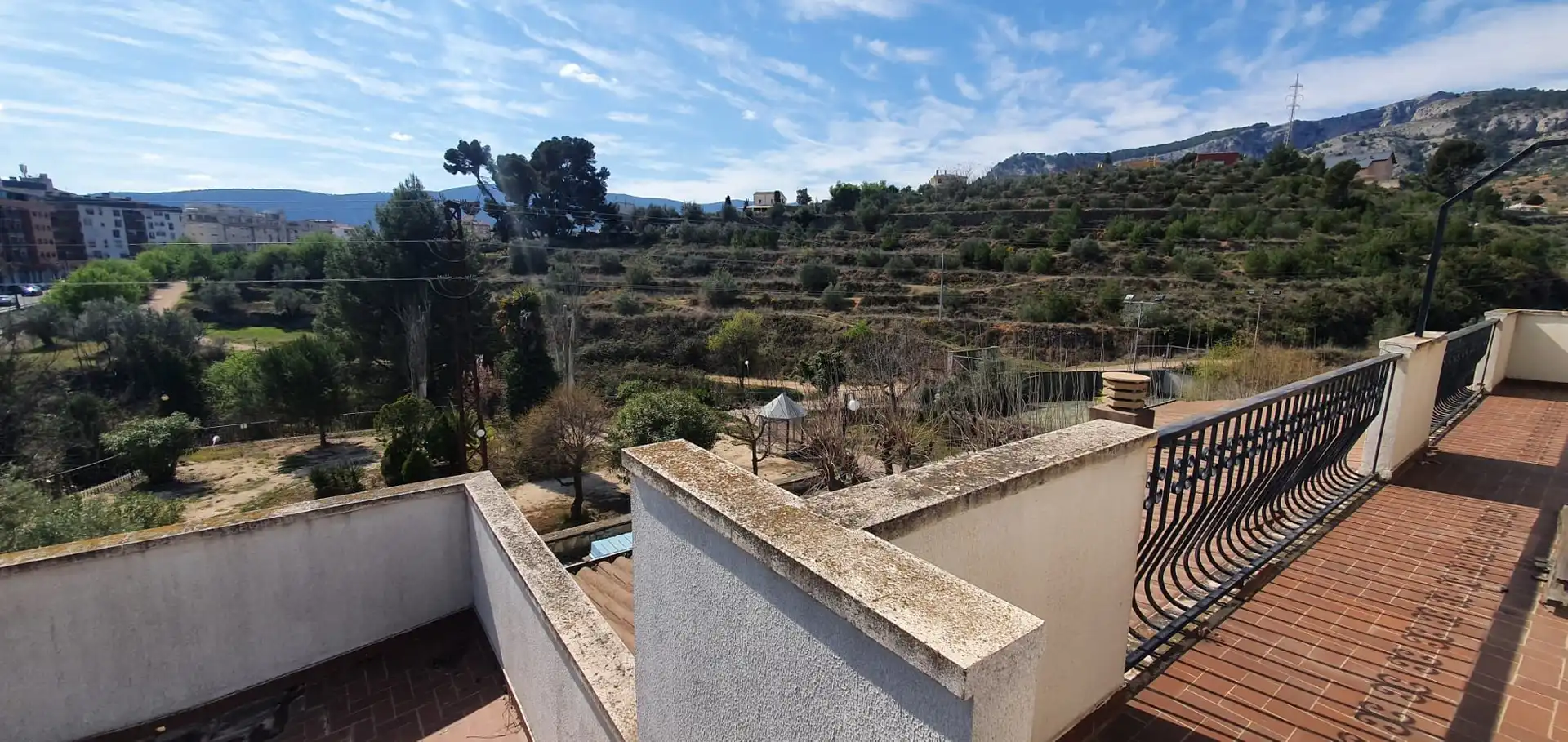 Garten von Wohnung zum Verkauf in Alcoy / Alcoi mit Privatgarten, Terrasse und Abstellraum
