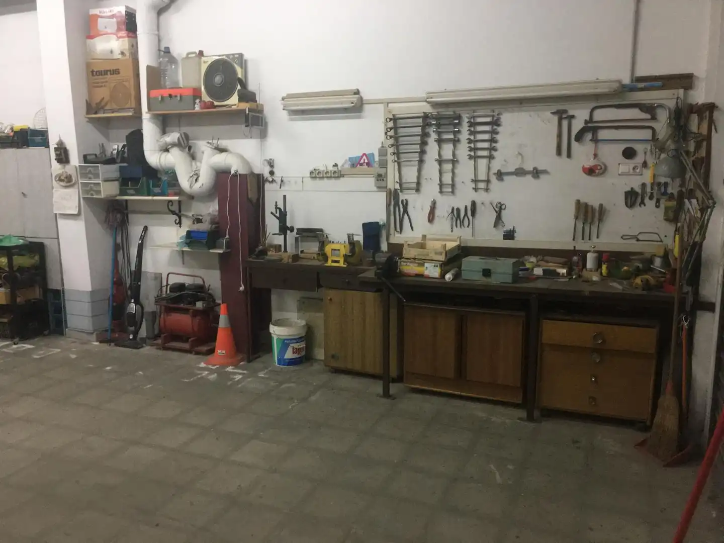 Local comercial de lloguer a Eixample Sud – Migdia, imagen 8