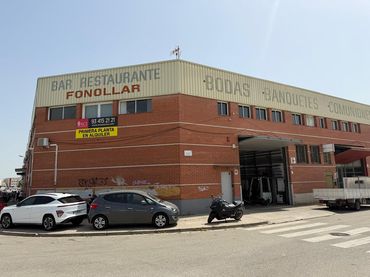 Industrial building to rent in Vinyets - Molí Vell