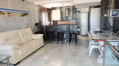 Foto 3 de Apartamento en venta en Avenida de Julio Iglesias, 13, Puerto Banús, Marbella