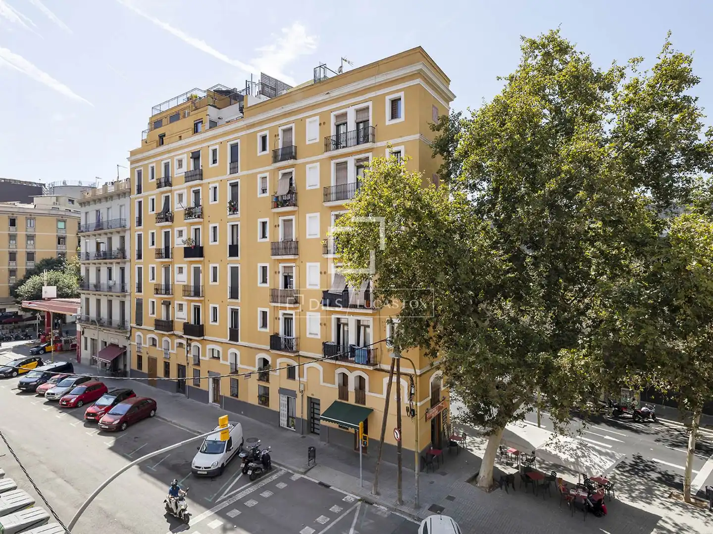 Exterior view of Flat for rent in Sant Martí