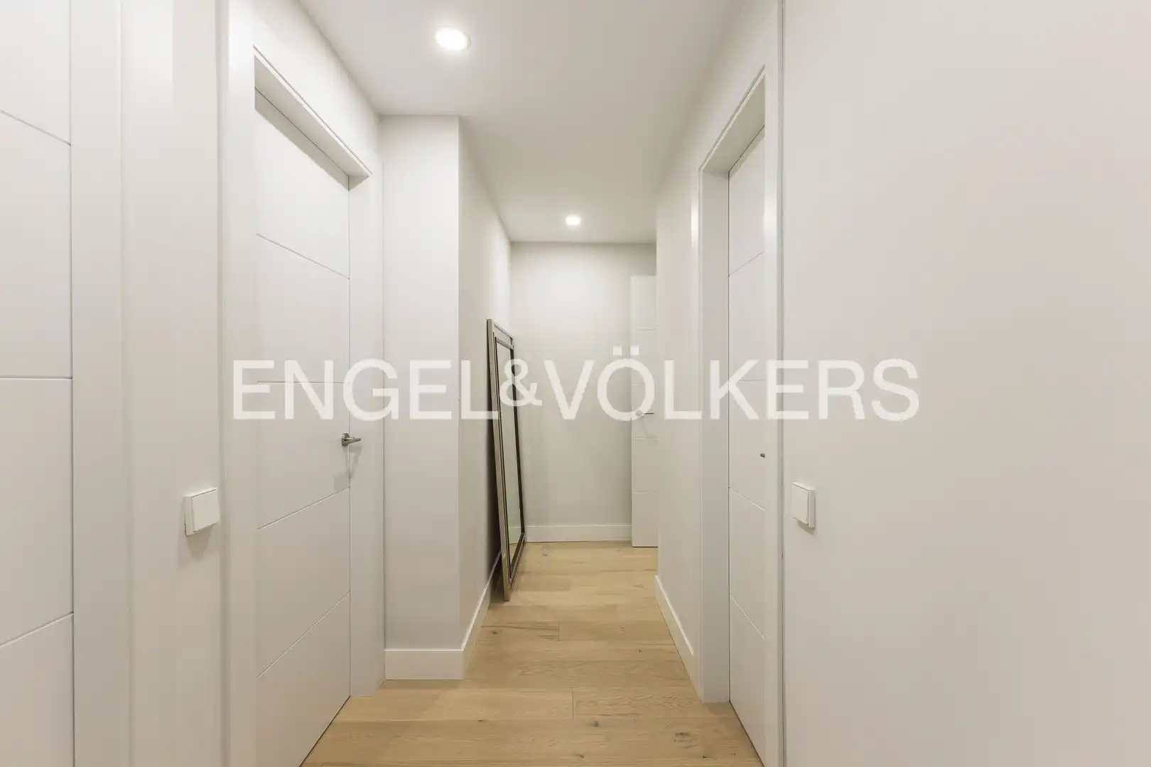 Flat for sale in Avenida de Pío XII, Castilla
