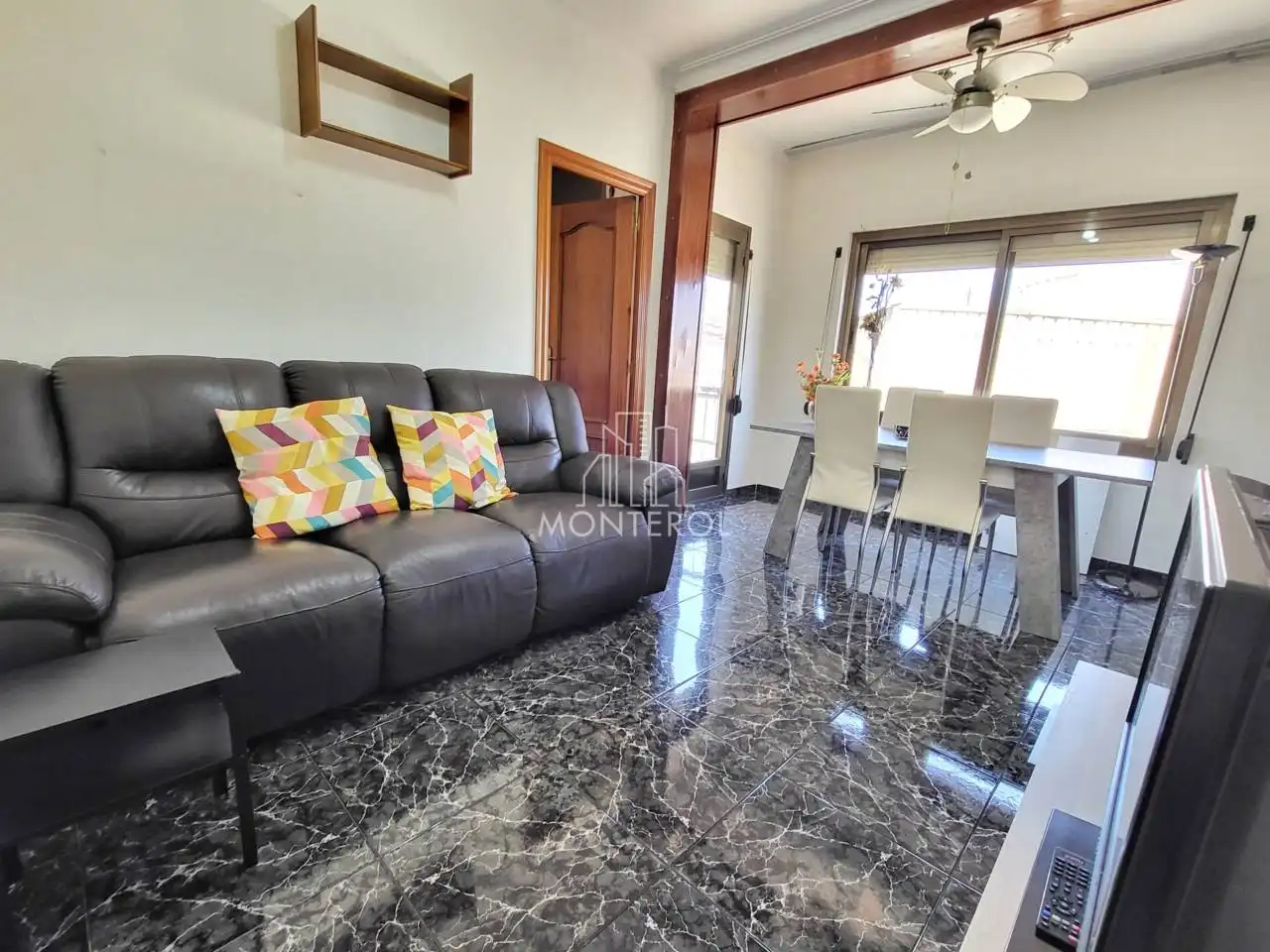 Sala de estar de Piso en venta en Barcelona con Balcón