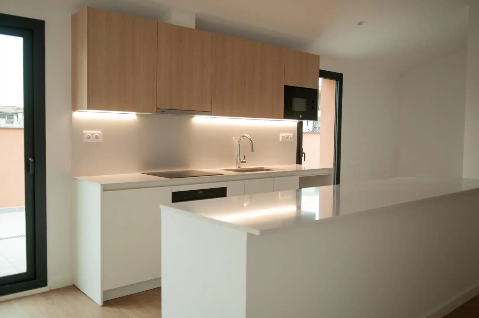 Cocina de Ático en venta en Sabadell con Aire acondicionado, Terraza y Alarma