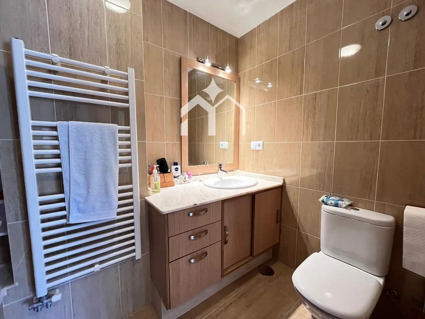 Bathroom of Flat for sale in Moaña  with Heating, Terrace and Furnished