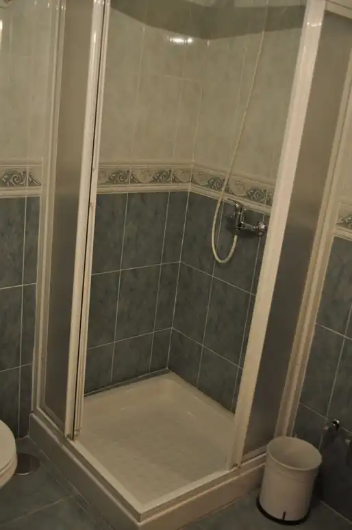 Bathroom of Country homes for sale in Dúrcal  with Furnished, Oven and Washing machine